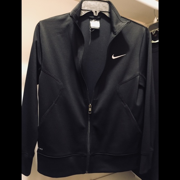 Nike Other - Nike dry fit 🦋❤️😘💪💪😘❤️🦋